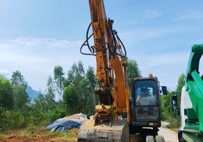 KIỂM TRA KỸ THUẬT MÁY ĐÀO BÁNH LỐP – GIẢI PHÁP GIÚP DOANH NGHIỆP QUẢN LÝ THIẾT BỊ HIỆU QUẢ